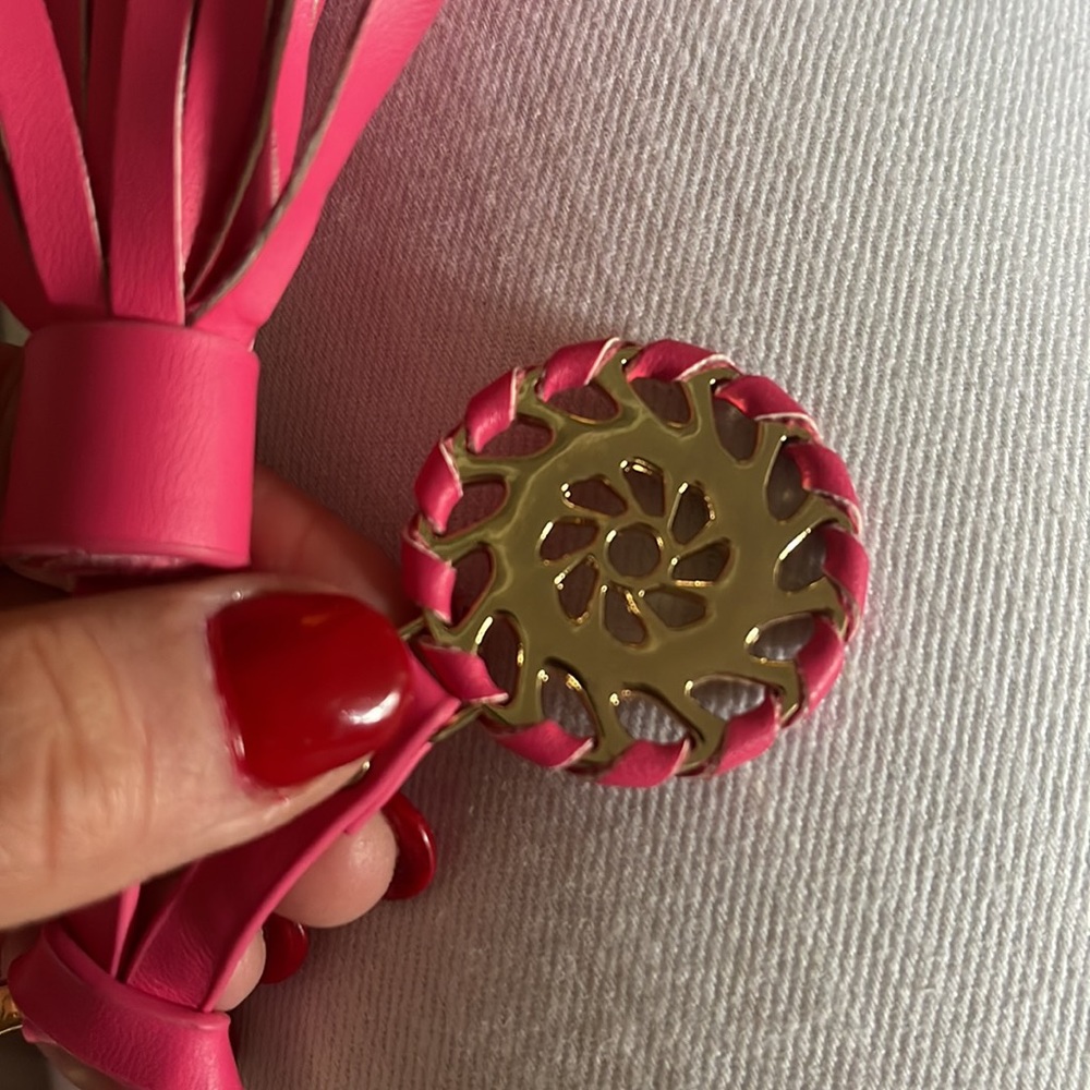 Jack Rogers Key Chain - Picture 4 of 4